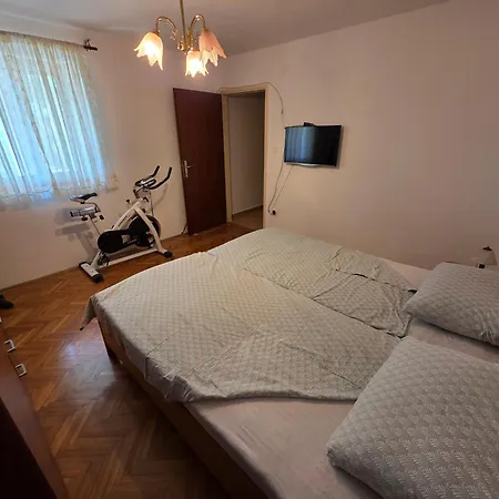 Nina Apartment