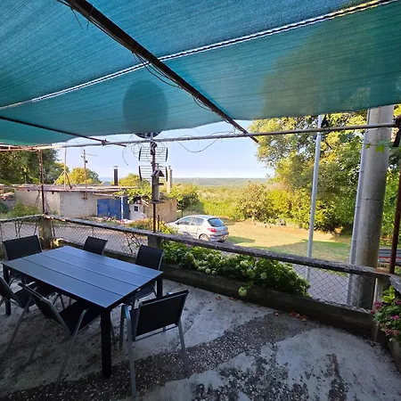 Nina Apartmán